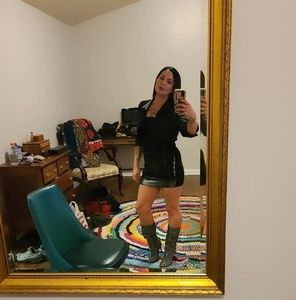 Meet your Posher, Elyse